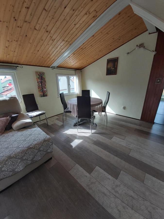 Apartment Malvina Mali Lošinj Eksteriør billede