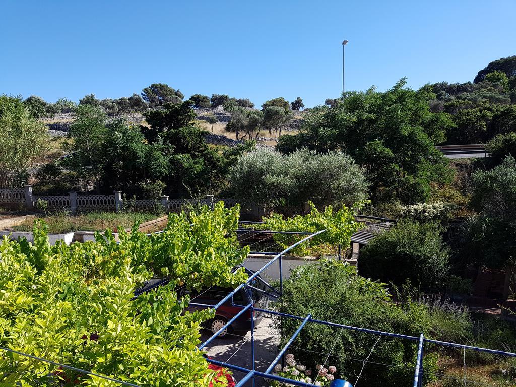 Apartment Malvina Mali Lošinj Eksteriør billede