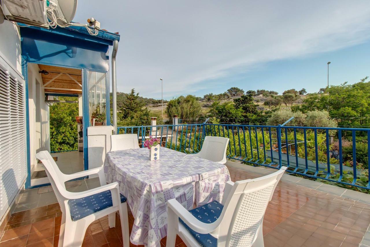 Apartment Malvina Mali Lošinj Eksteriør billede